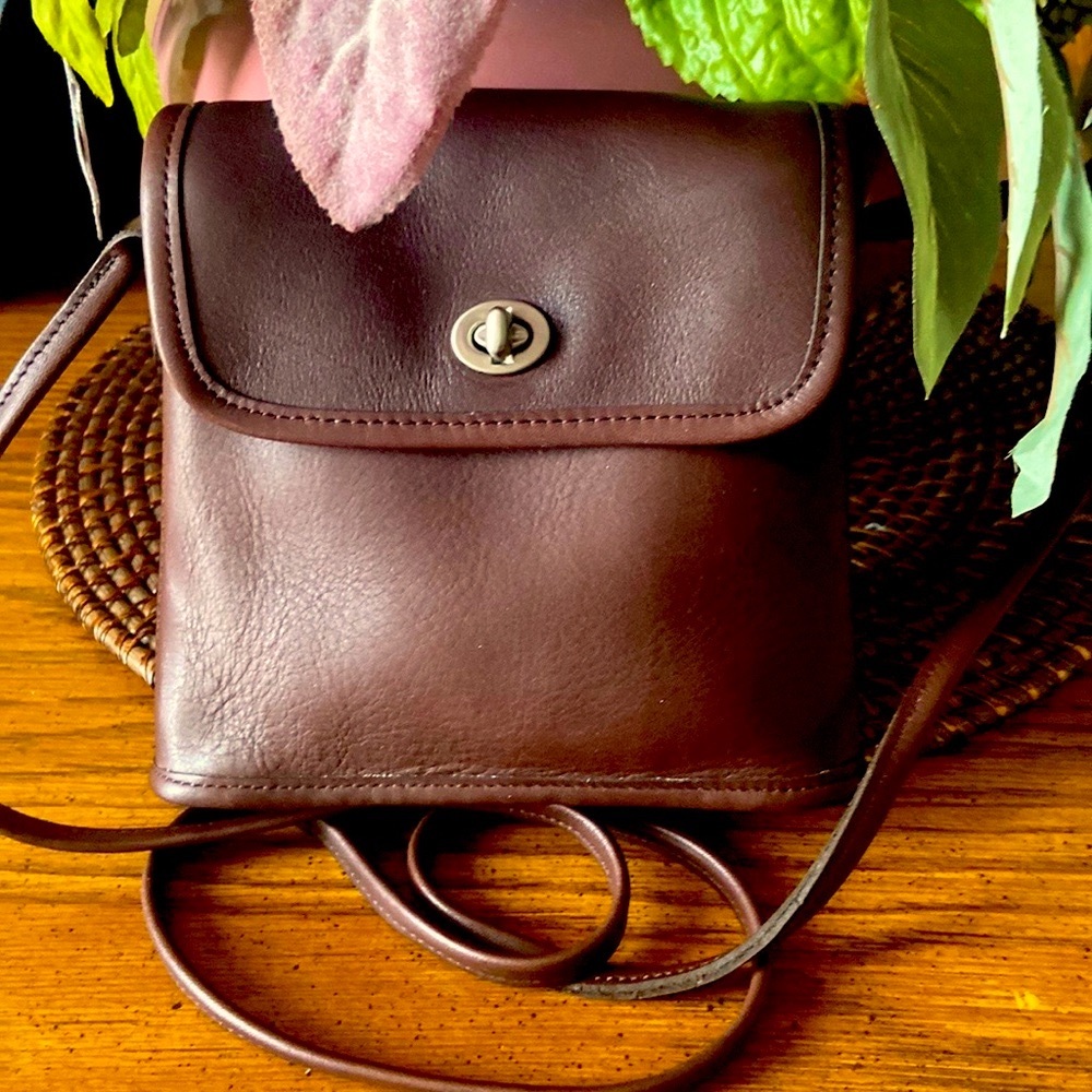 COACH Rare Tango Mini/Small Crossbody #9049